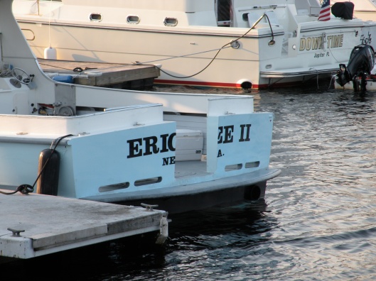 Erick's middle name is Lee.  This boat cracked us up.  It's probably "Erica", because boats usually have girlie names, but still!